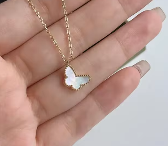 Dainty Butterfly Necklace